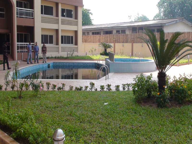 Pool 13 Glover - Lagos 002